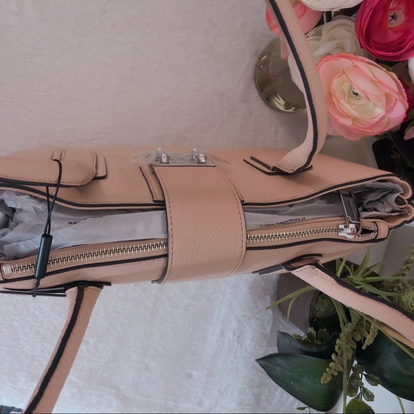 Karl Lagerfeld ALI PEBBLE TOTE - Picture 4 of 5